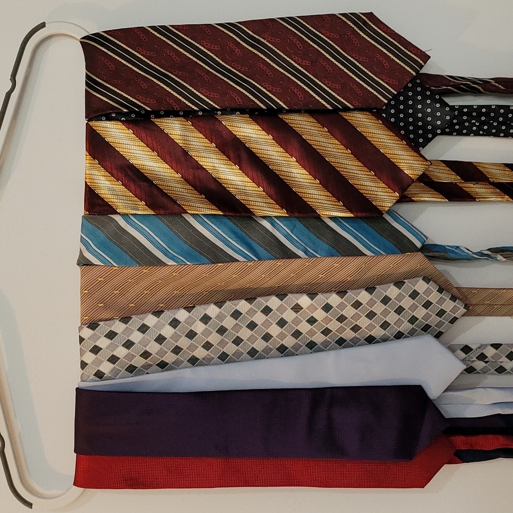 Cravate، Ties